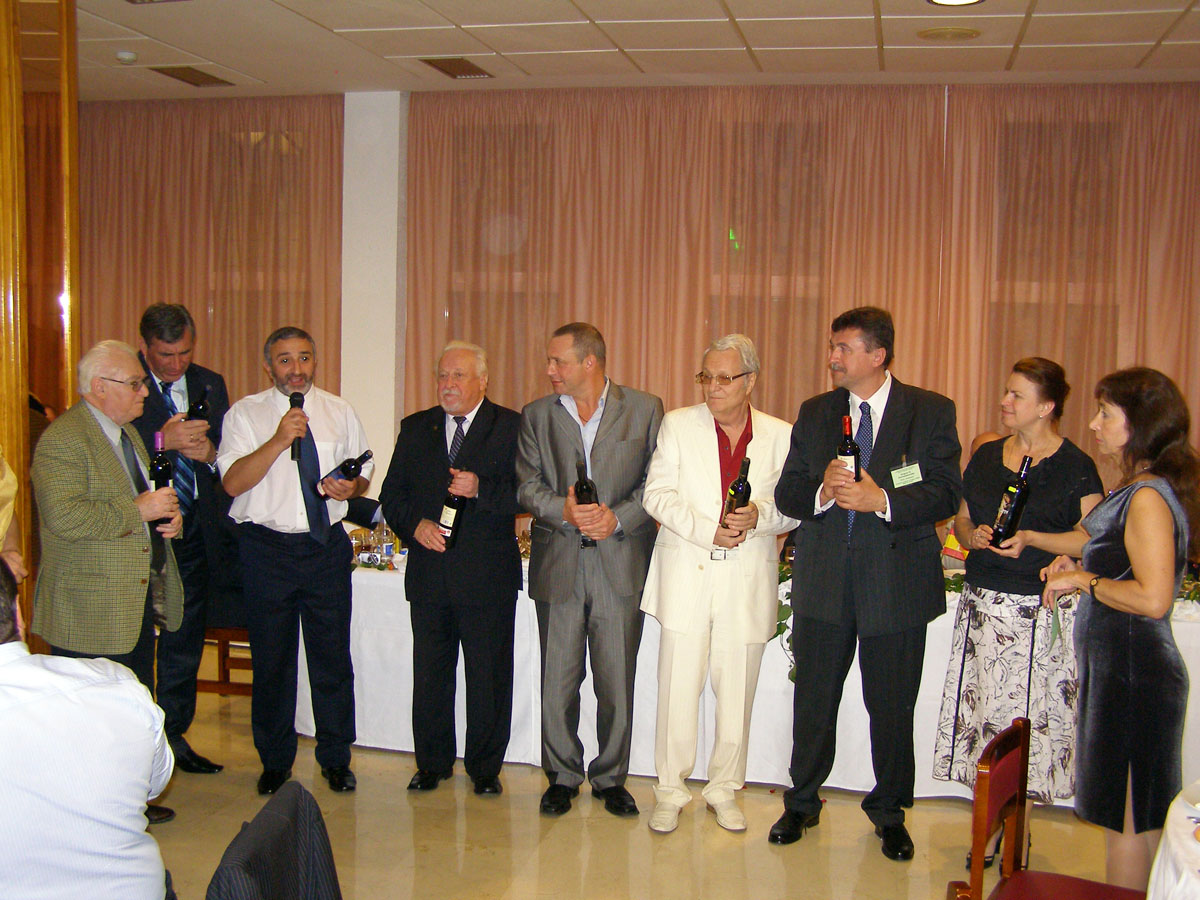 1 ноября 2007 года Вручение Сертификатов участникам на торжественном закрытии конференции